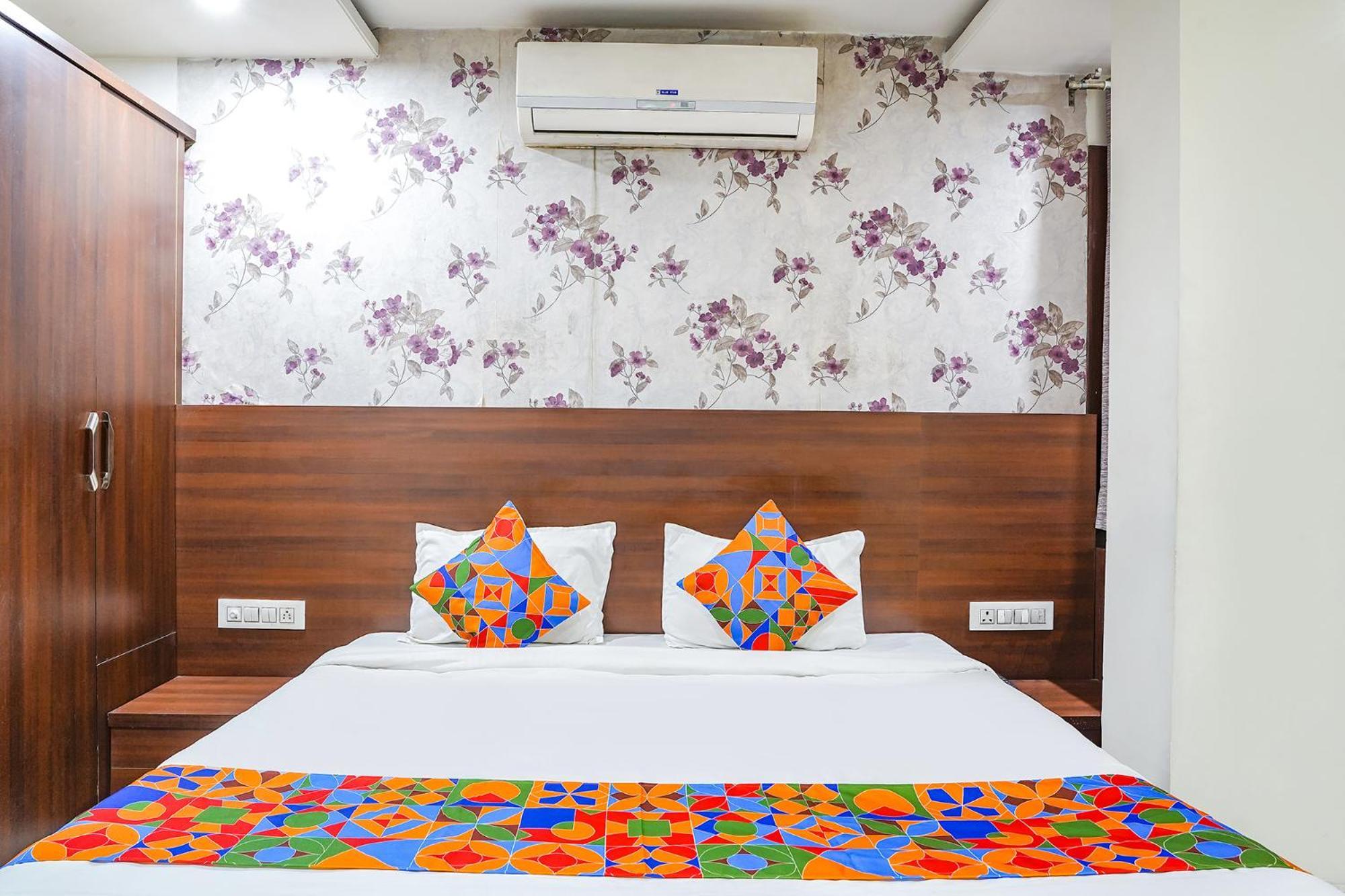 Treebo Hotel Ashirwad Bhopal Exterior photo