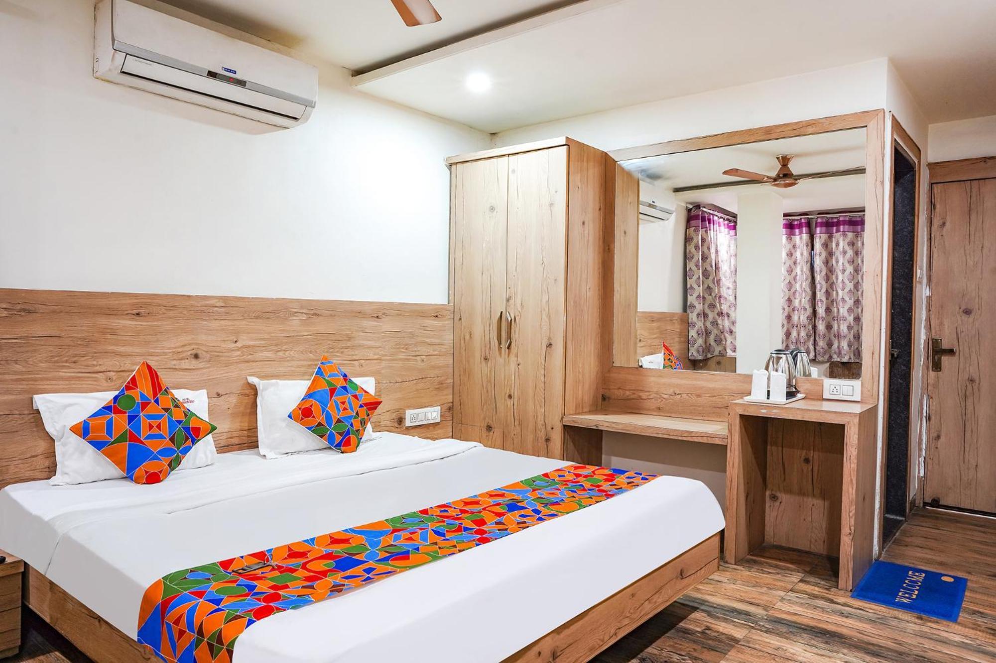 Treebo Hotel Ashirwad Bhopal Exterior photo