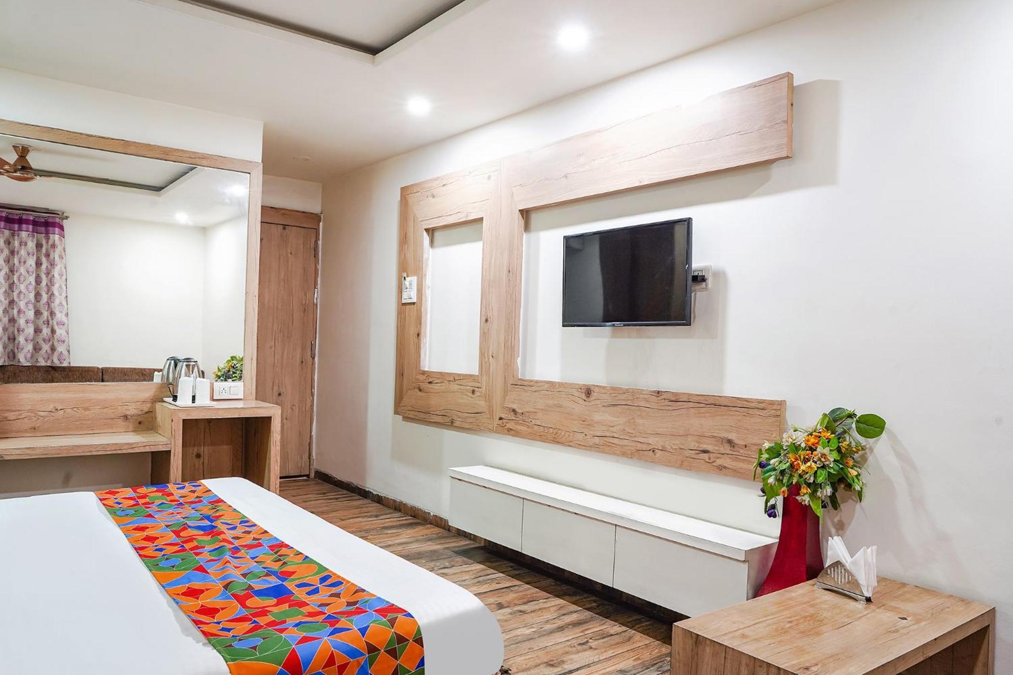 Treebo Hotel Ashirwad Bhopal Exterior photo