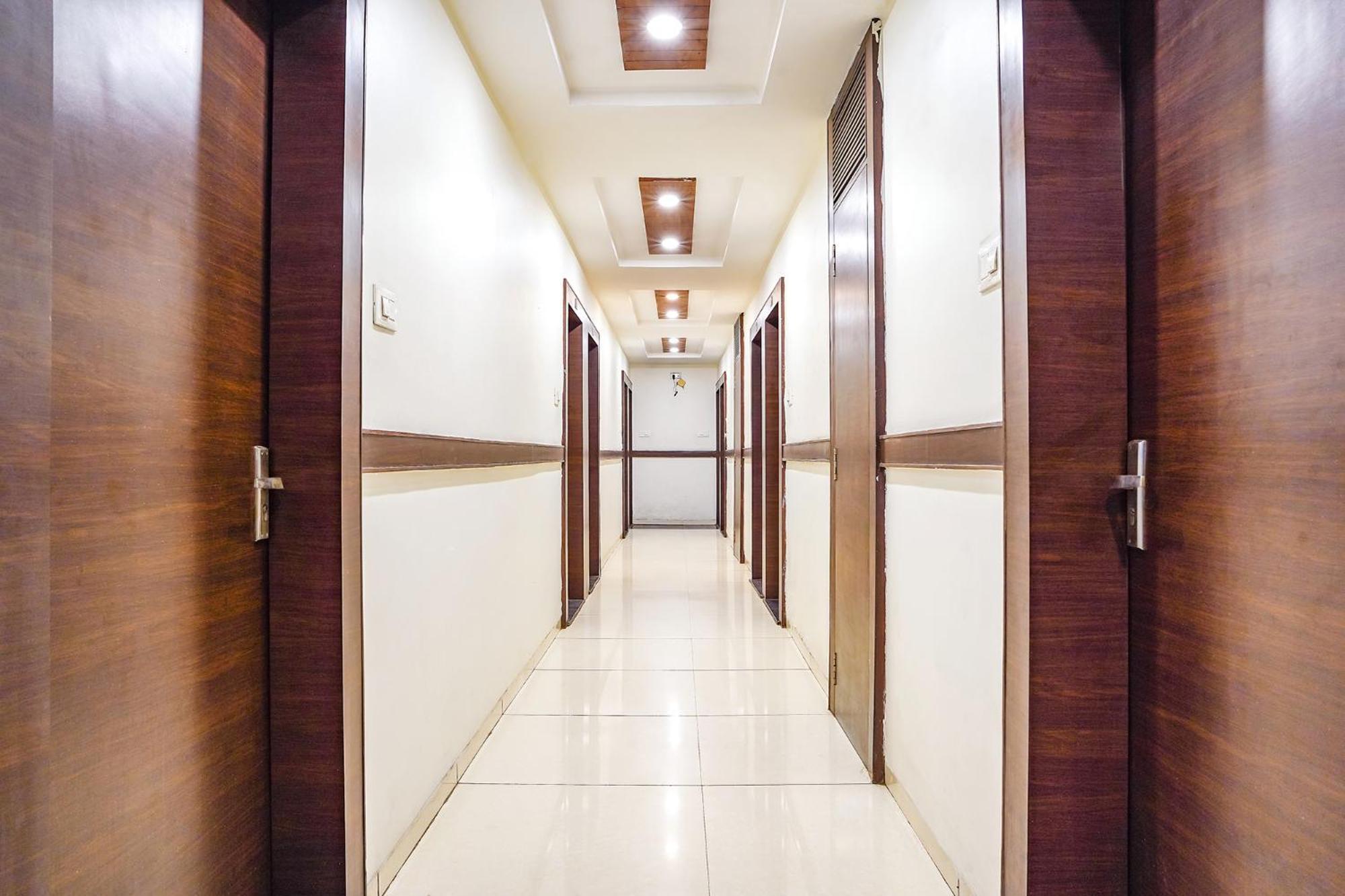 Treebo Hotel Ashirwad Bhopal Exterior photo